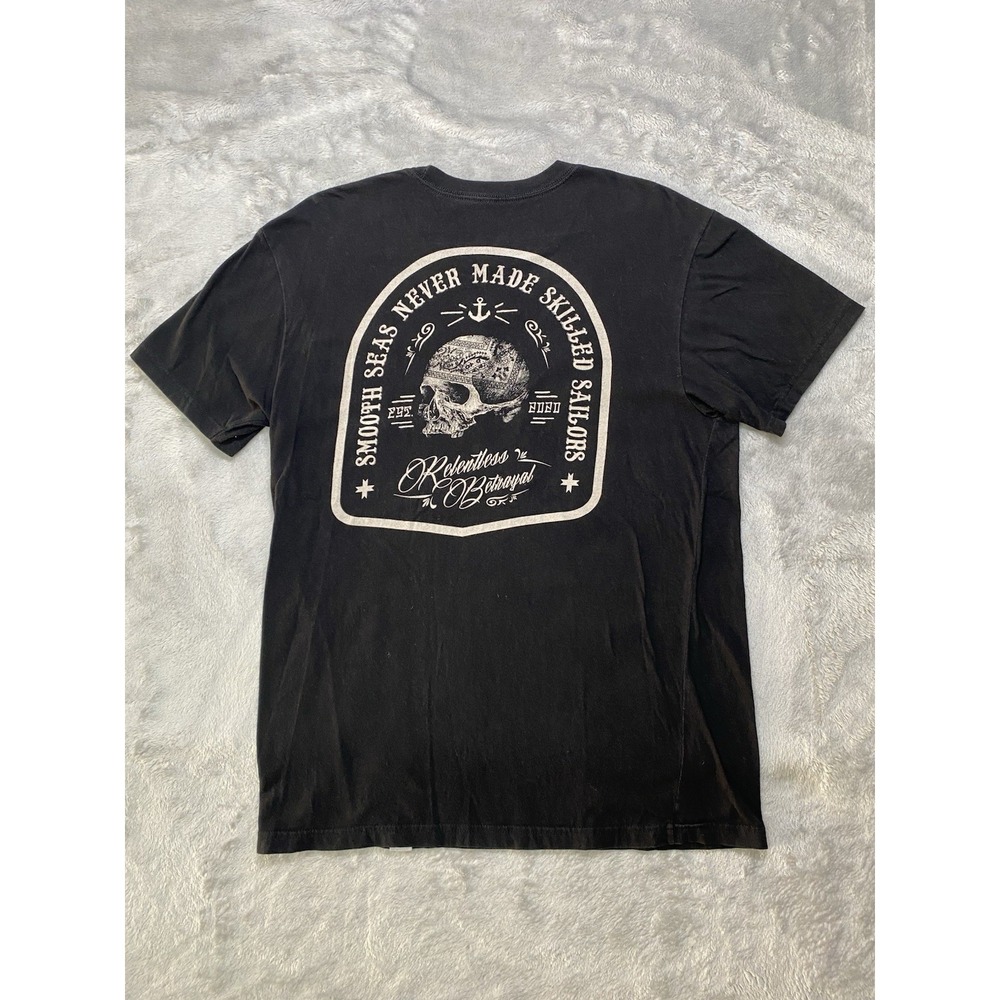 Relentless Betrayal T Shirt Men L Black Skilled Sailor Pirate Tattoo Graphic Tee